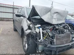 5XYZTDLB3HG443154 2017 HYUNDAI SANTA FE