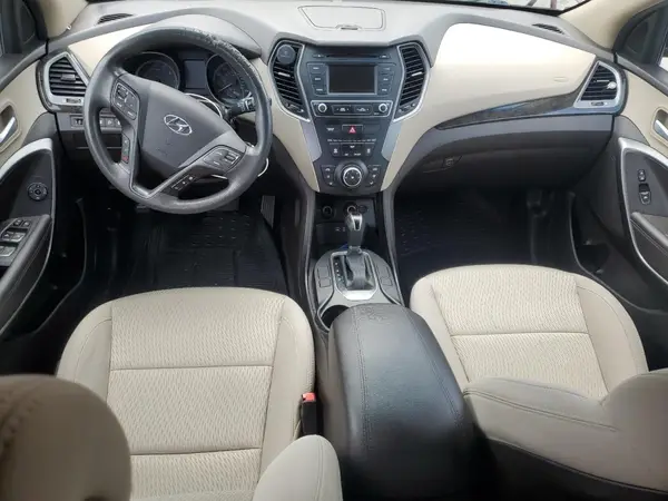 5XYZTDLB3HG457975 2017 HYUNDAI SANTA FE - Image 8