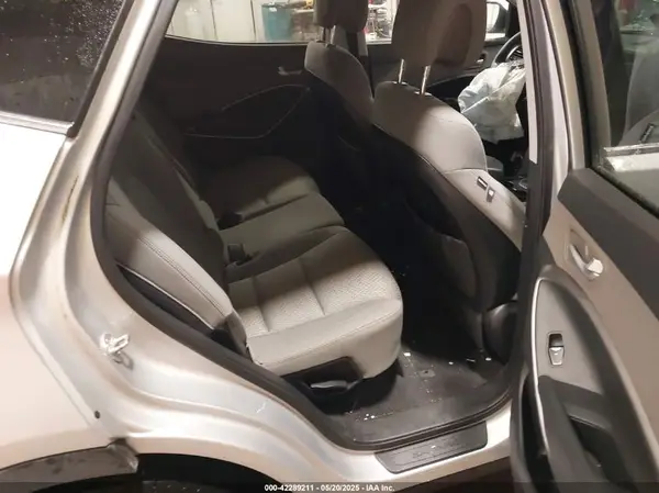 5XYZTDLB3HG488692 2017 HYUNDAI SANTA FE - Image 8