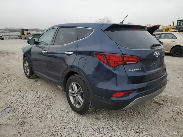 5XYZTDLB3JG527819 2018 HYUNDAI SANTA FE - Image 2