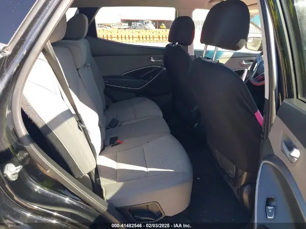 5XYZTDLB3JG557564 2018 HYUNDAI SANTA FE - Image 8