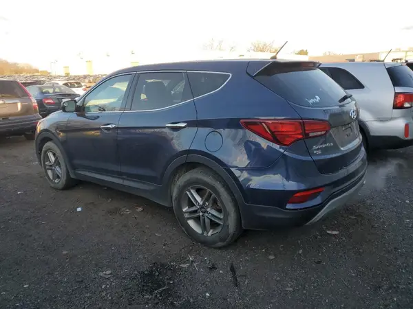 5XYZTDLB3JG565633 2018 HYUNDAI SANTA FE - Image 2