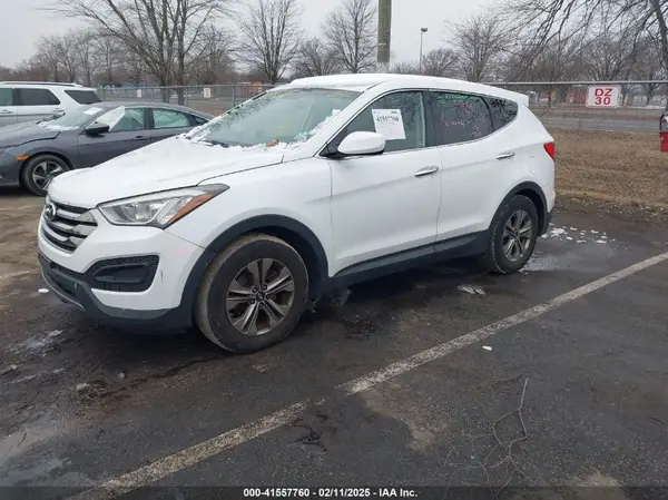 5XYZTDLB4GG308098 2016 HYUNDAI SANTA FE - Image 2