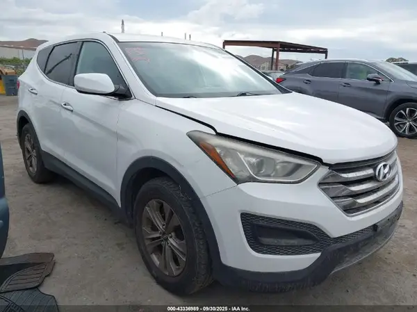 5XYZTDLB4GG339416 2016 HYUNDAI SANTA FE - Image 1