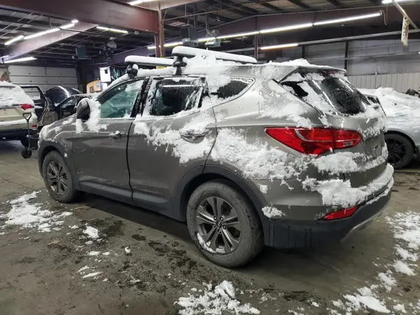 5XYZTDLB4GG349217 2016 HYUNDAI SANTA FE - Image 2