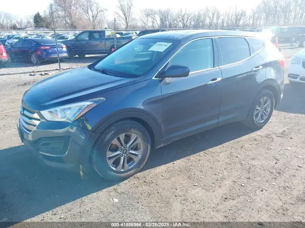 5XYZTDLB4GG362761 2016 HYUNDAI SANTA FE - Image 2