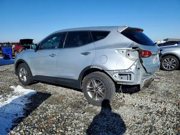 5XYZTDLB4HG419994 2017 HYUNDAI SANTA FE - Image 2