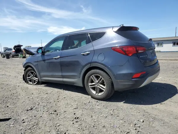 5XYZTDLB4HG428937 2017 HYUNDAI SANTA FE - Image 2