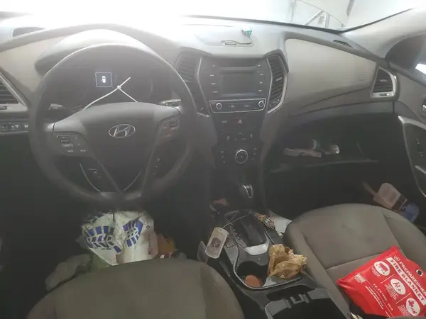 5XYZTDLB4HG440683 2017 HYUNDAI SANTA FE - Image 8