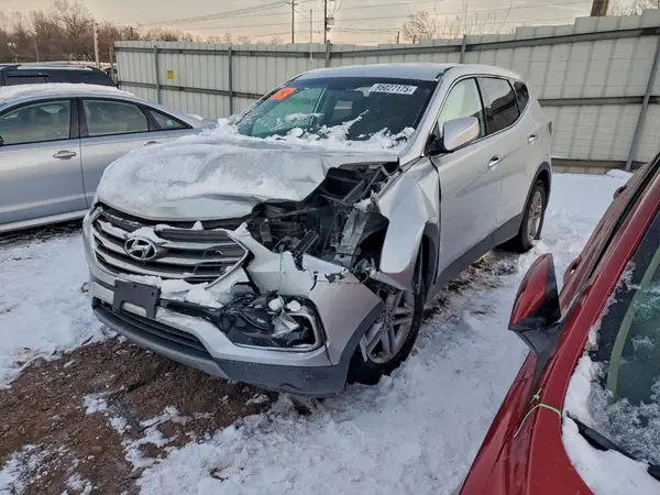 5XYZTDLB4HG458519 2017 HYUNDAI SANTA FE - Image 1