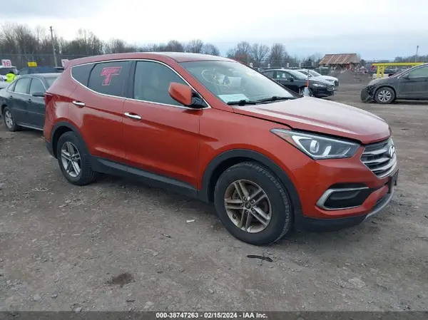 5XYZTDLB4HG488927 2017 HYUNDAI SANTA FE - Image 1