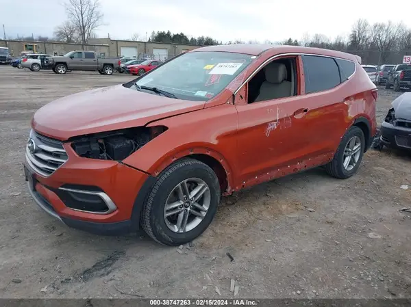 5XYZTDLB4HG488927 2017 HYUNDAI SANTA FE - Image 2