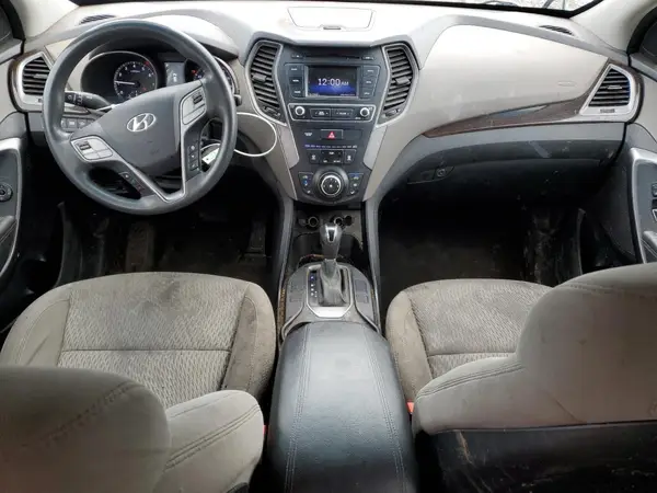 5XYZTDLB4JG527943 2018 HYUNDAI SANTA FE - Image 8