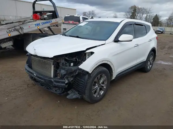 5XYZTDLB5GG351221 2016 HYUNDAI SANTA FE - Image 2