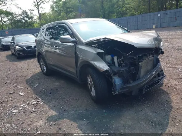 5XYZTDLB5HG442796 2017 HYUNDAI SANTA FE - Image 1