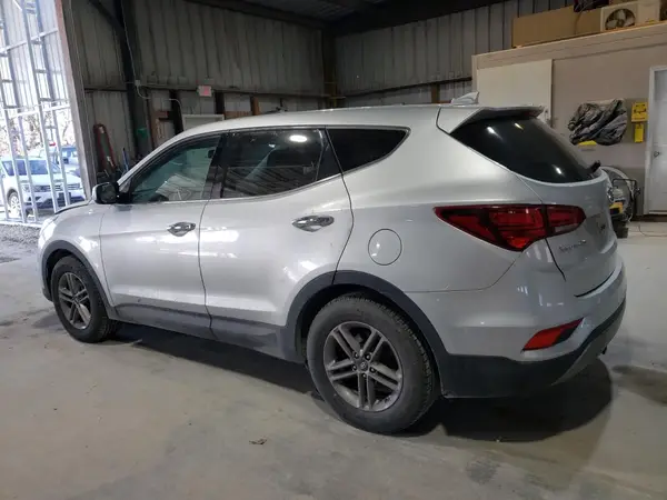 5XYZTDLB5HG466564 2017 HYUNDAI SANTA FE - Image 2