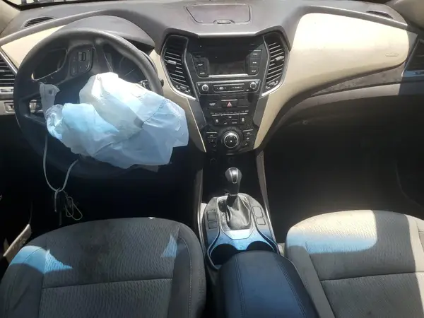 5XYZTDLB5JG539535 2018 HYUNDAI SANTA FE - Image 8