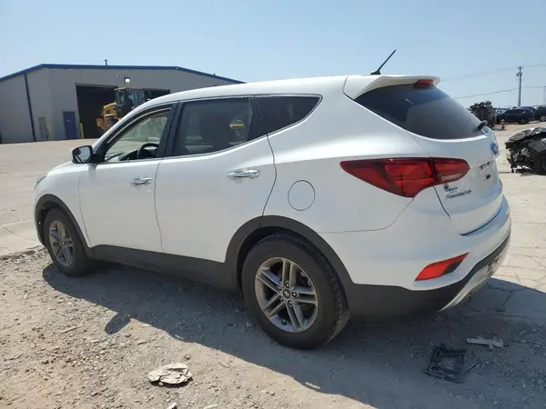 5XYZTDLB5JG551930 2018 HYUNDAI SANTA FE - Image 2