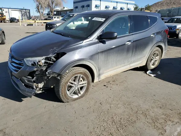 5XYZTDLB5JG568579 2018 HYUNDAI SANTA FE - Image 1