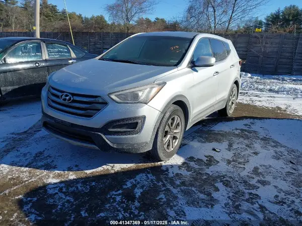 5XYZTDLB6GG329891 2016 HYUNDAI SANTA FE - Image 2