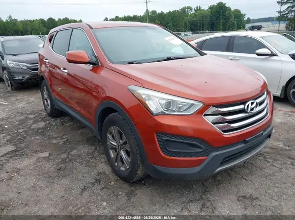 5XYZTDLB6GG348439 2016 HYUNDAI SANTA FE - Image 1