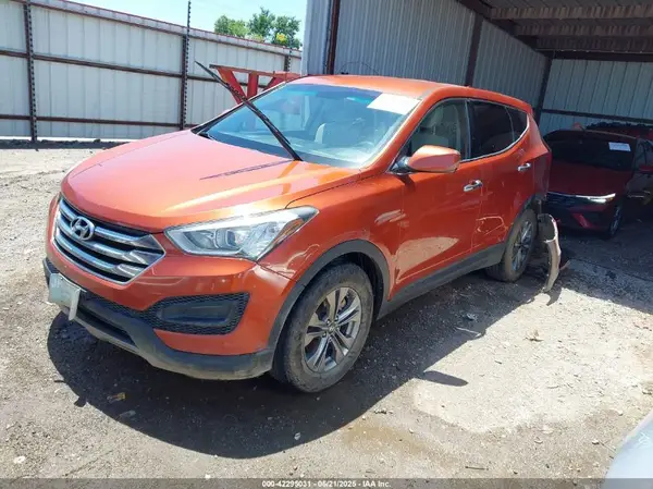 5XYZTDLB6GG348442 2016 HYUNDAI SANTA FE - Image 2