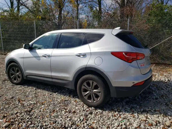 5XYZTDLB6GG352992 2016 HYUNDAI SANTA FE - Image 2