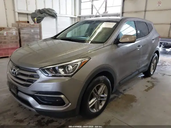 5XYZTDLB6HG405627 2017 HYUNDAI SANTA FE - Image 2