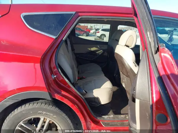 5XYZTDLB6HG451412 2017 HYUNDAI SANTA FE - Image 8