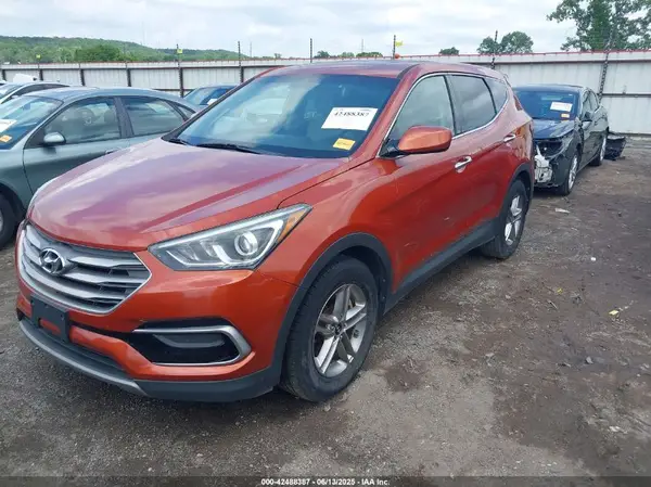 5XYZTDLB6HG453273 2017 HYUNDAI SANTA FE - Image 2