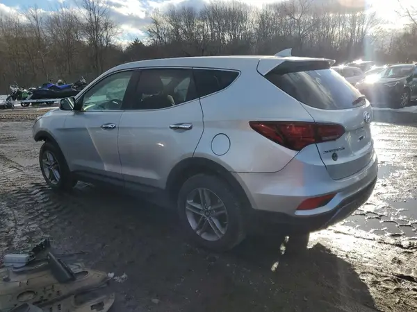 5XYZTDLB6HG463396 2017 HYUNDAI SANTA FE - Image 2
