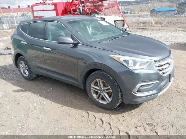5XYZTDLB6JG513204 2018 HYUNDAI SANTA FE - Image 1