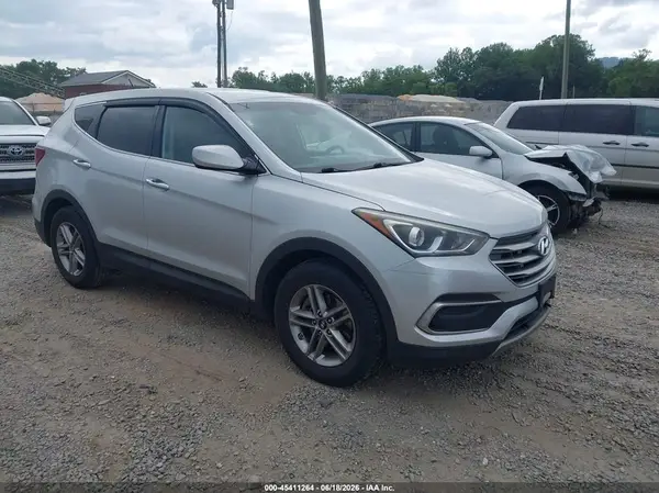 5XYZTDLB6JG523960 2018 HYUNDAI SANTA FE - Image 1