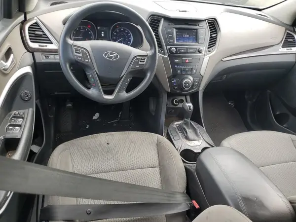 5XYZTDLB6JG547823 2018 HYUNDAI SANTA FE - Image 8
