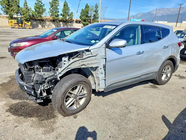 5XYZTDLB6JG551810 2018 HYUNDAI SANTA FE - Image 1