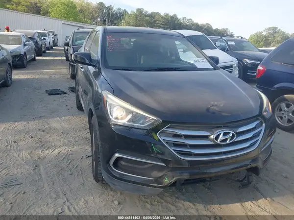 5XYZTDLB6JG565433 2018 HYUNDAI SANTA FE - Image 1