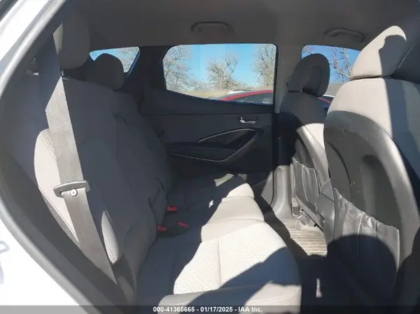 5XYZTDLB6JG569255 2018 HYUNDAI SANTA FE - Image 8