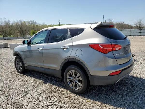 5XYZTDLB7GG373043 2016 HYUNDAI SANTA FE - Image 2
