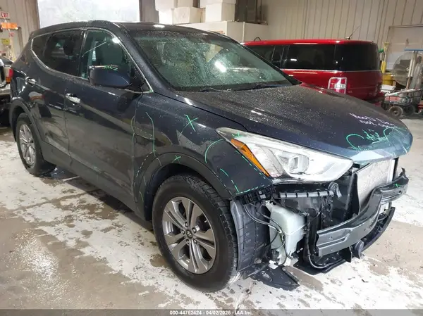 5XYZTDLB7GG379067 2016 HYUNDAI SANTA FE - Image 1