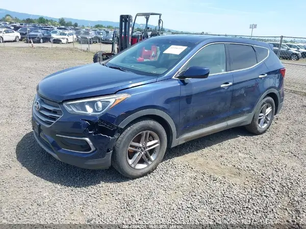 5XYZTDLB7HG429404 2017 HYUNDAI SANTA FE - Image 2
