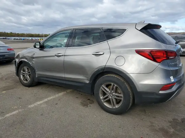 5XYZTDLB7HG438278 2017 HYUNDAI SANTA FE - Image 2
