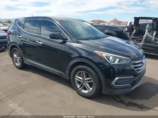5XYZTDLB7JG551735 2018 HYUNDAI SANTA FE - Image 1