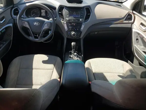 5XYZTDLB7JG556840 2018 HYUNDAI SANTA FE - Image 8