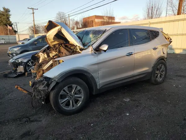 5XYZTDLB8GG351844 2016 HYUNDAI SANTA FE - Image 1