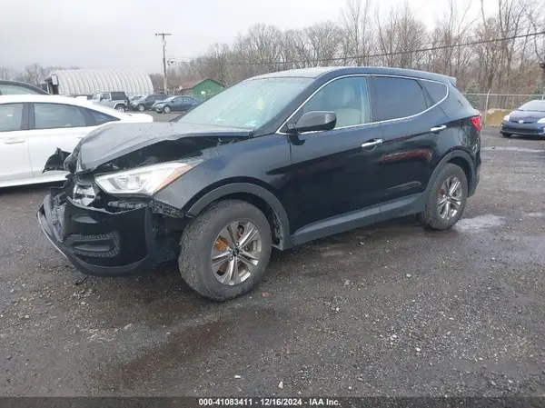 5XYZTDLB8GG365744 2016 HYUNDAI SANTA FE - Image 2