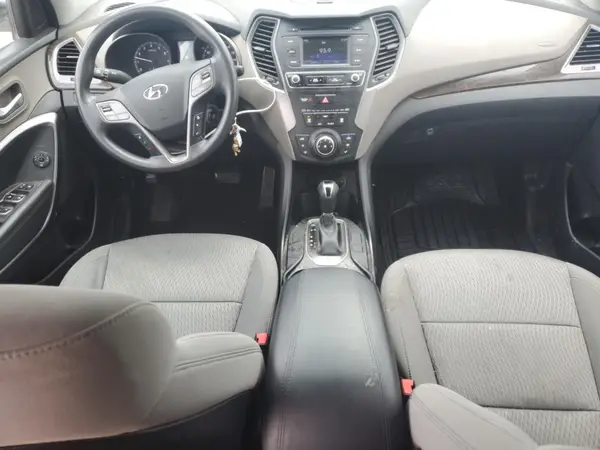 5XYZTDLB8HG429461 2017 HYUNDAI SANTA FE - Image 8