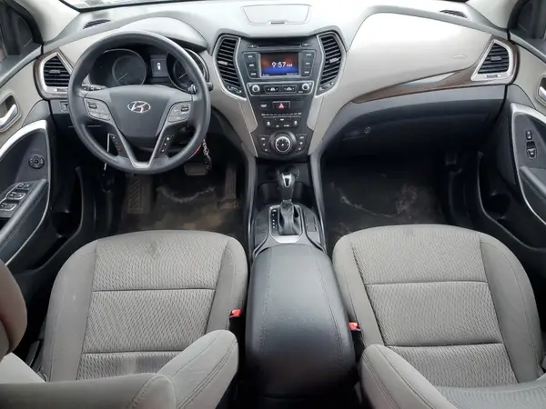 5XYZTDLB8HG457681 2017 HYUNDAI SANTA FE - Image 8