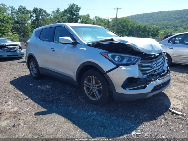 5XYZTDLB9HG396745 2017 HYUNDAI SANTA FE - Image 1