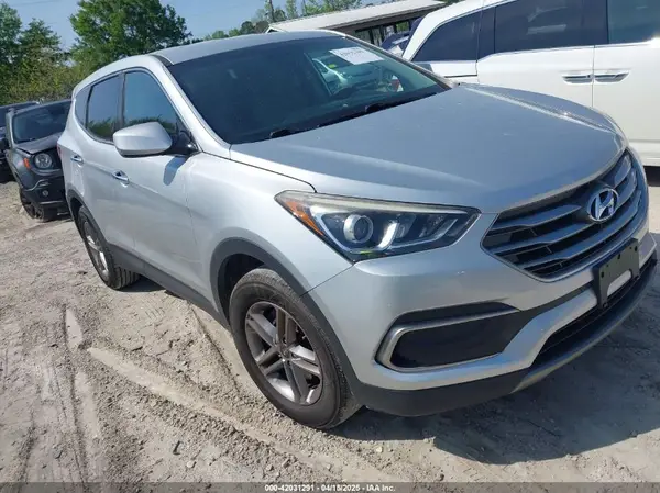 5XYZTDLB9JG513584 2018 HYUNDAI SANTA FE - Image 1