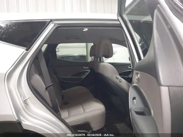 5XYZTDLB9JG552126 2018 HYUNDAI SANTA FE - Image 8